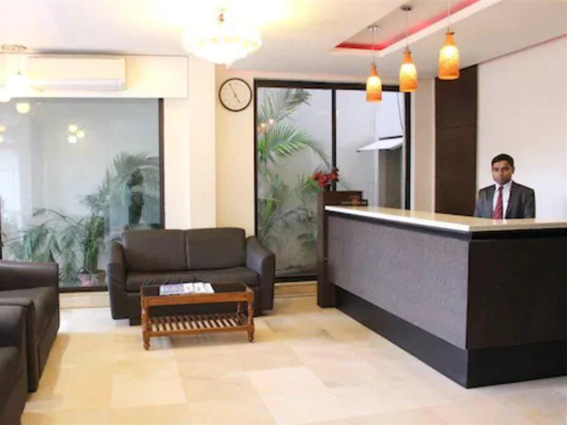 Hotel Aarya Inn Raipur  Ngoại thất bức ảnh