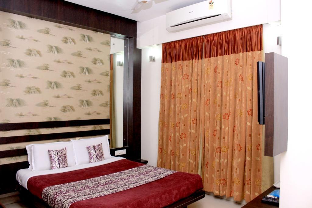 Hotel Aarya Inn Raipur  Ngoại thất bức ảnh